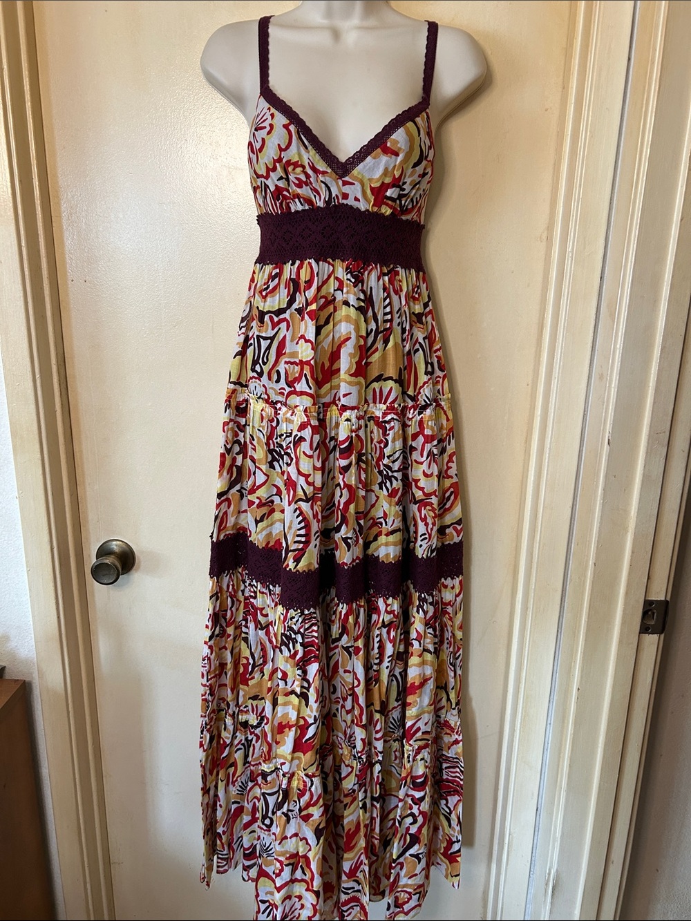 BCBGMaxAzria Multicolor Floral Maxi Dress with Burgundy Trim size 4